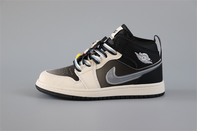 Youth Running Weapon Air Jordan 1 White/Black Shoes 0162